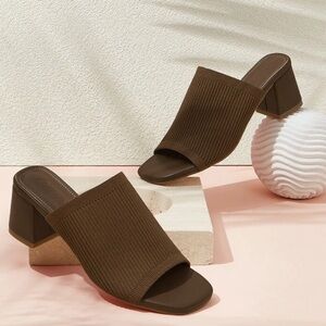 Brown Ribbed Knit Mules with Chunky Block Heel size 9.5 (41) -NWT